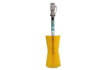 Cow brush Karoline, PE - Milcotec